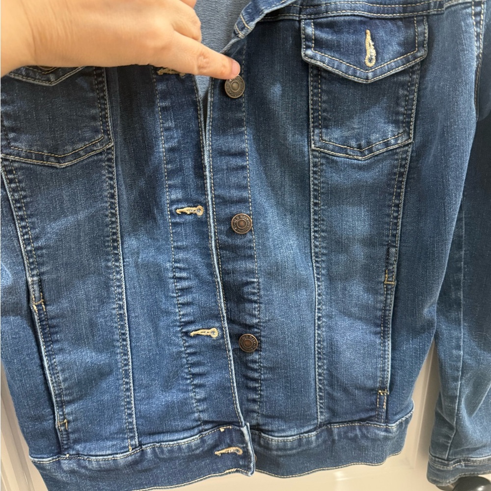 Old Navy Blue Denim Jacket - Picture 2 of 9